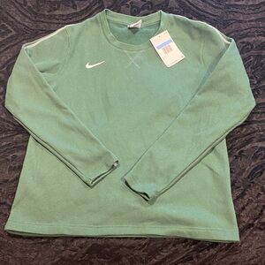 NWT Nike Hunter Green Waffle Crew Neck Top Size Medium